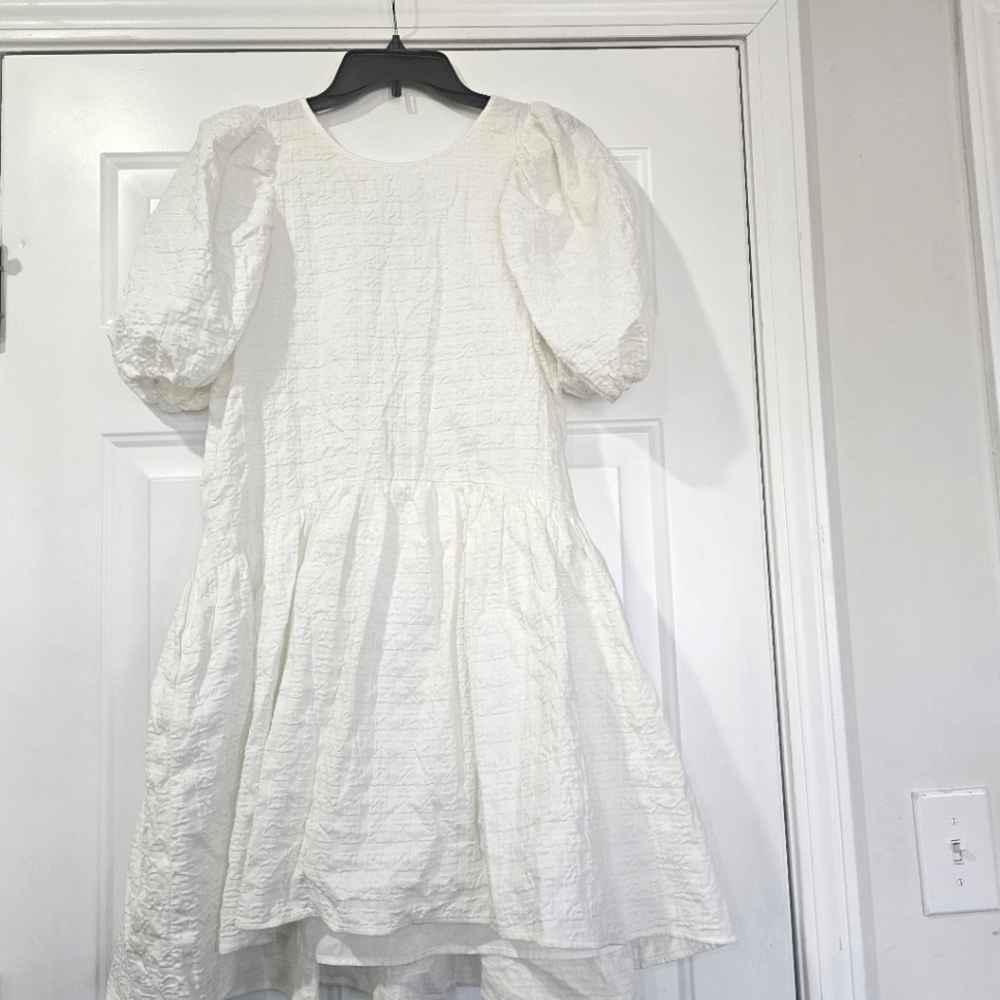 English Factory Dress size small white with Puffy sleeves Cottagecore